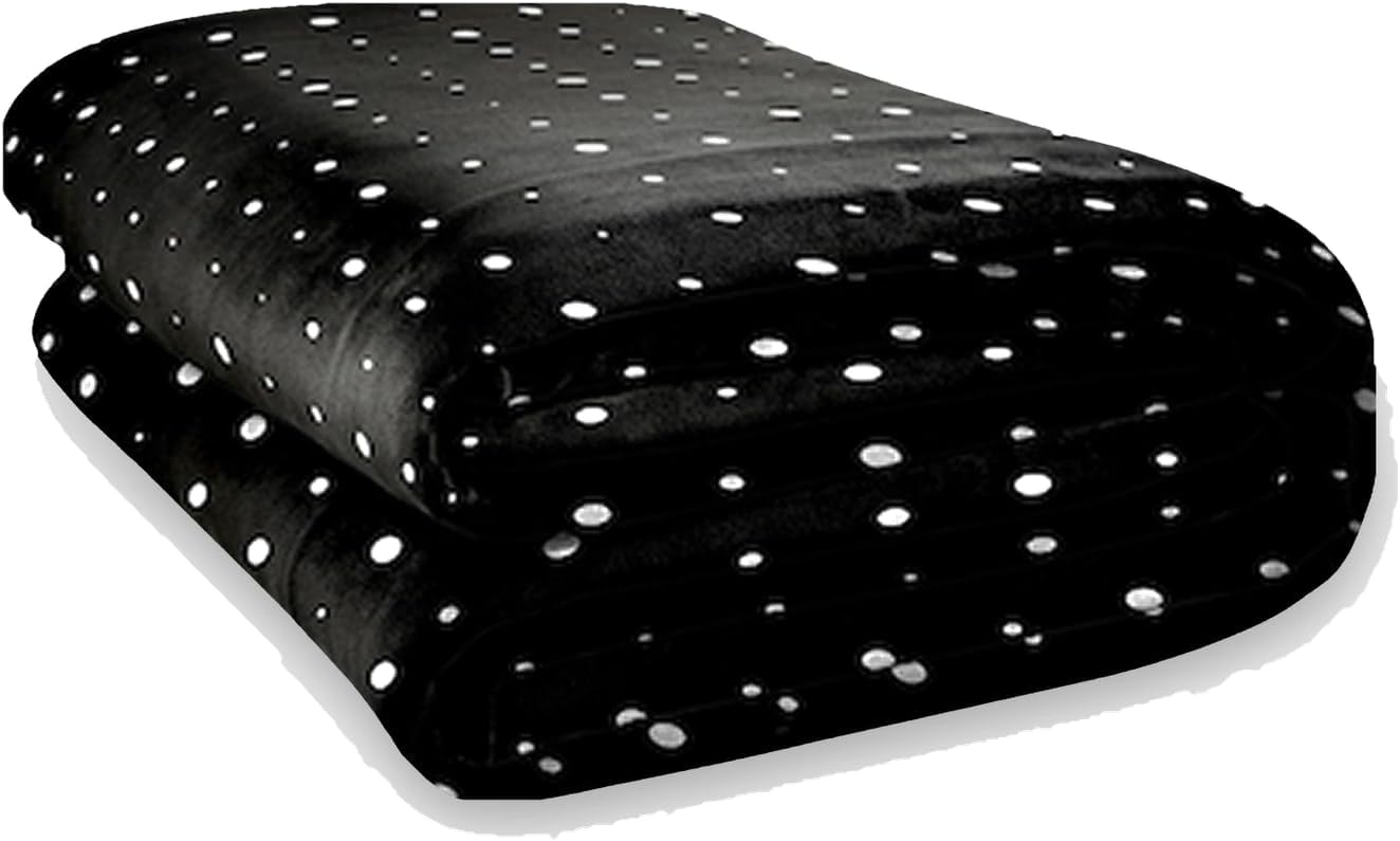 Big Blanket Co Original Stretch Blanket — 10 × 10 ft, Black Dots